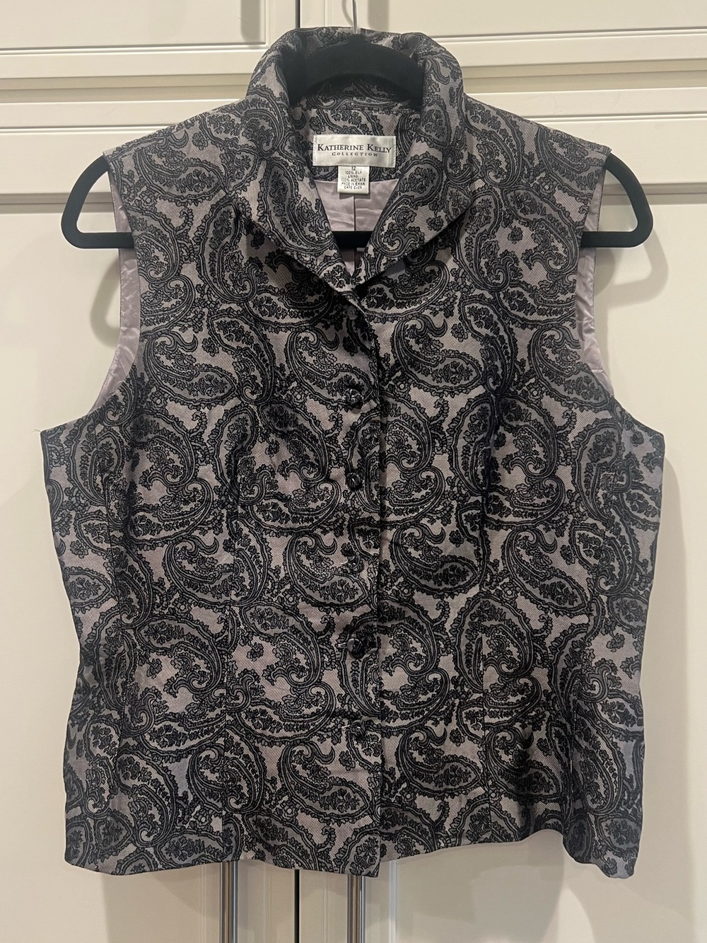 Katherine Kelly Collection Silk Paisley Vest Stand CollarLavender Grey Top Sz 12